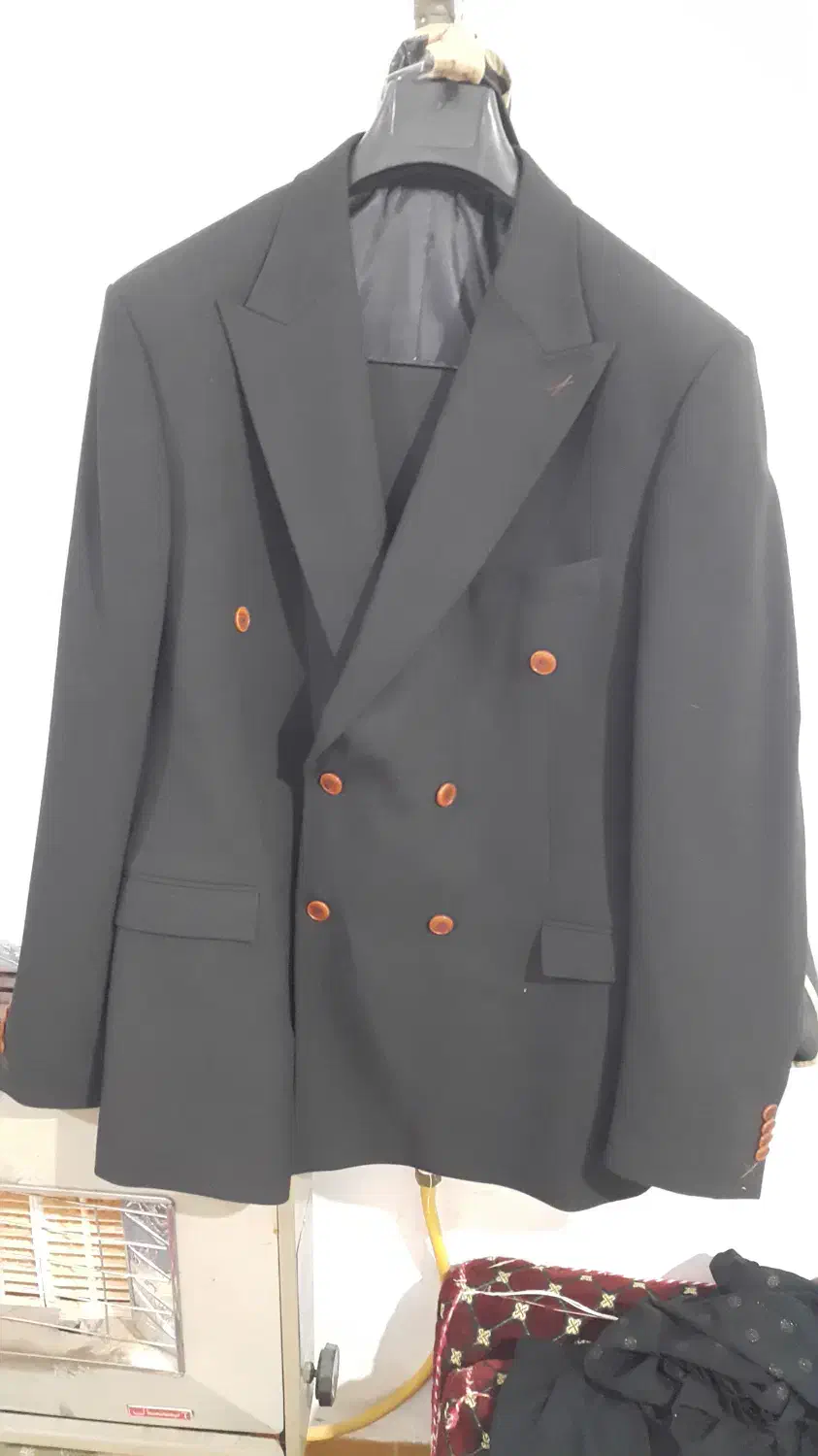 کت وشلوار|لباس|دهدشت, |دیوار