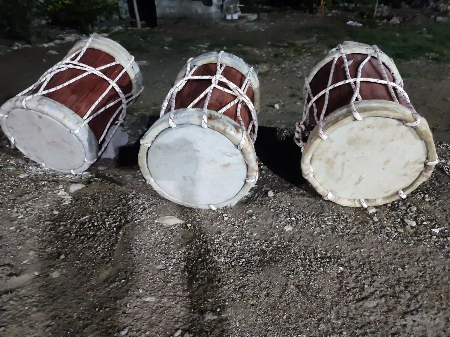 دمام چوبی|درام و پرکاشن|بندرعباس, |دیوار