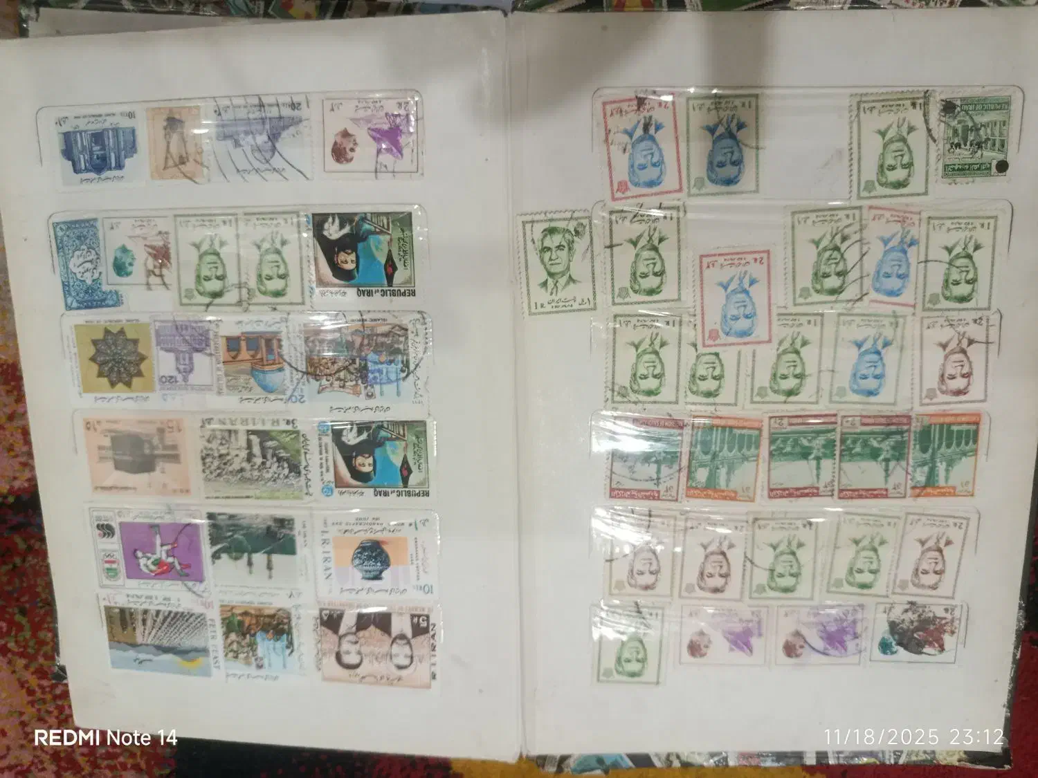 آلبوم تمبر و سکه قدیمی|کلکسیون سکه، تمبر، اسکناس|اصفهان, ملک‌شهر|دیوار