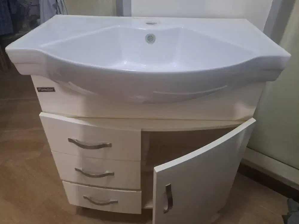 روشویی|لوازم سرویس بهداشتی|بروجرد, |دیوار