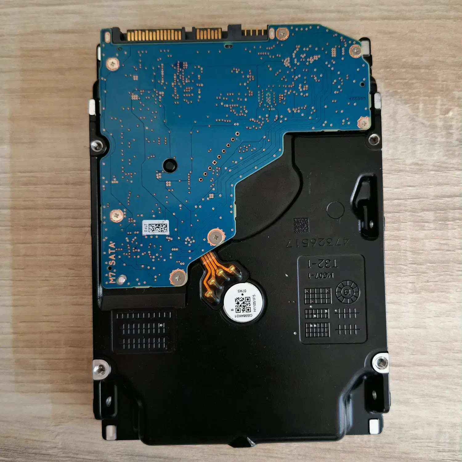 هارد 12 ترابایت|قطعات و لوازم جانبی رایانه|شیراز, شهرک بهشتی|دیوار