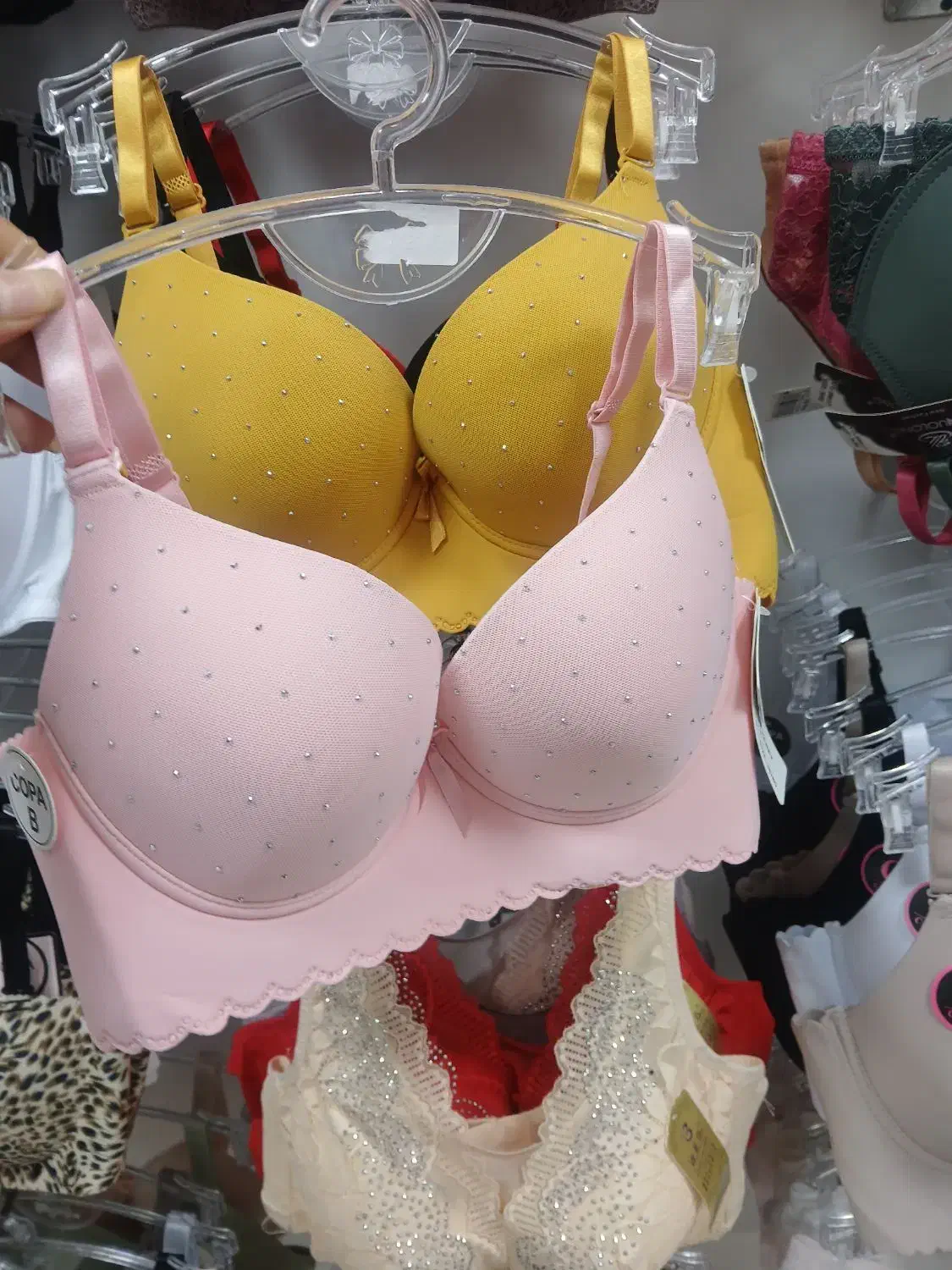 لباس زیر زنانه ومردانه|لباس|علیآباد کتول, |دیوار