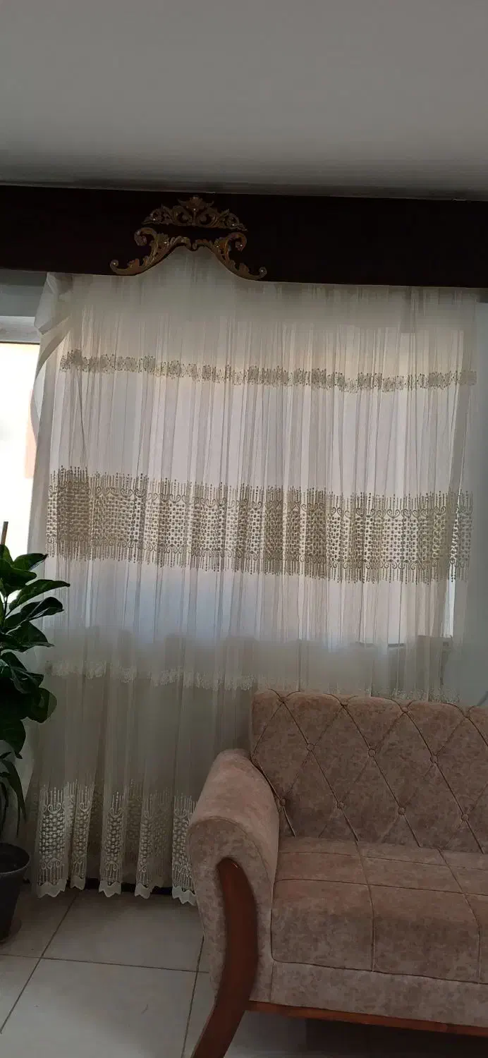 پرده پذیرایی با کتیبه|پرده، رانر، رومیزی|بابل, |دیوار