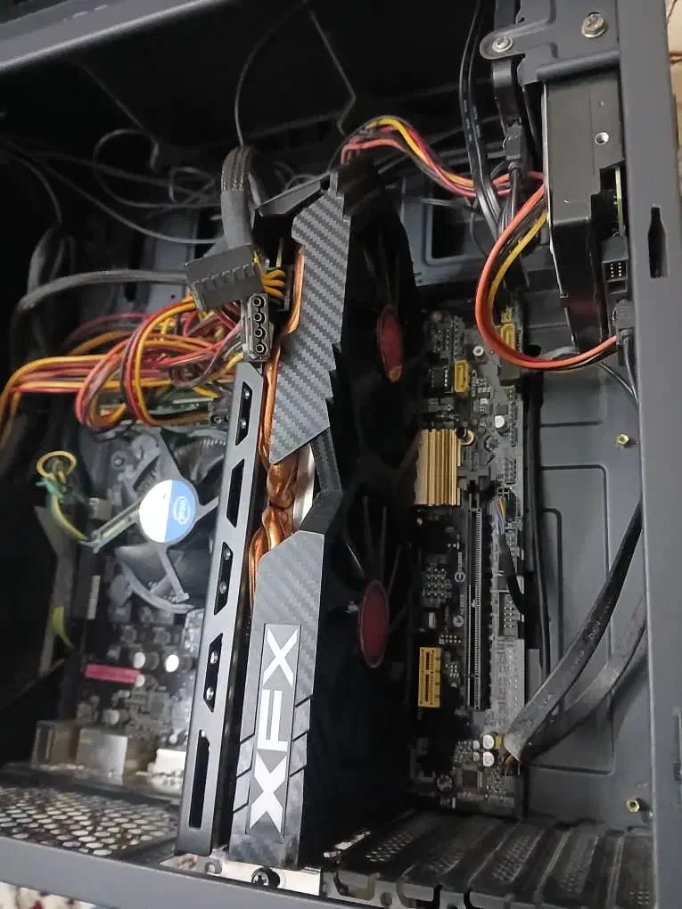 کیس کامپیوتر گیمنگی|رایانه رومیزی|علی‌آباد کتول, |دیوار