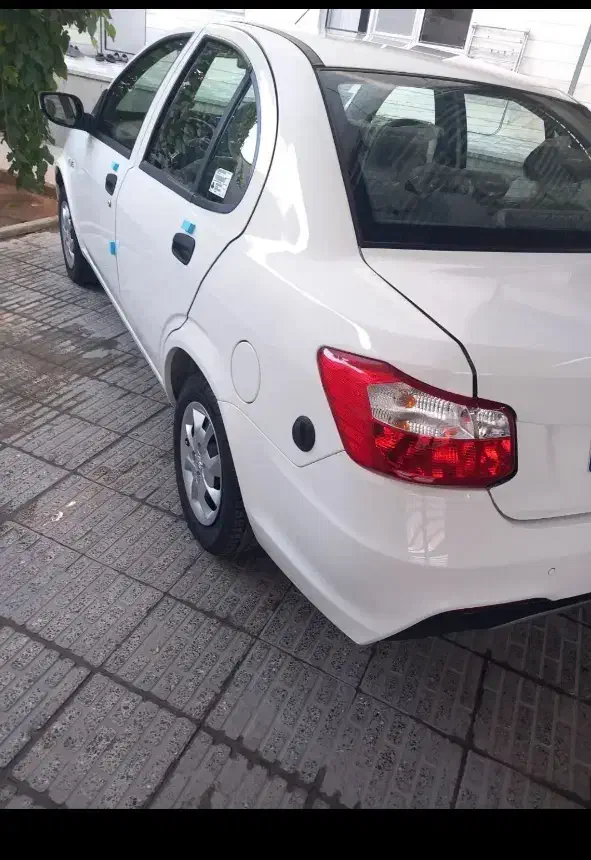 ساینا دوگانه فابریک مدل 403 صفر|خودرو سواری و وانت|اصفهان, مسجد مصلی|دیوار