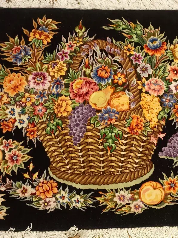 تابلو فرش کلکسیونی بافت قبل انقلاب تبریز کاملا نو|تابلو فرش|تهران, قیطریه|دیوار