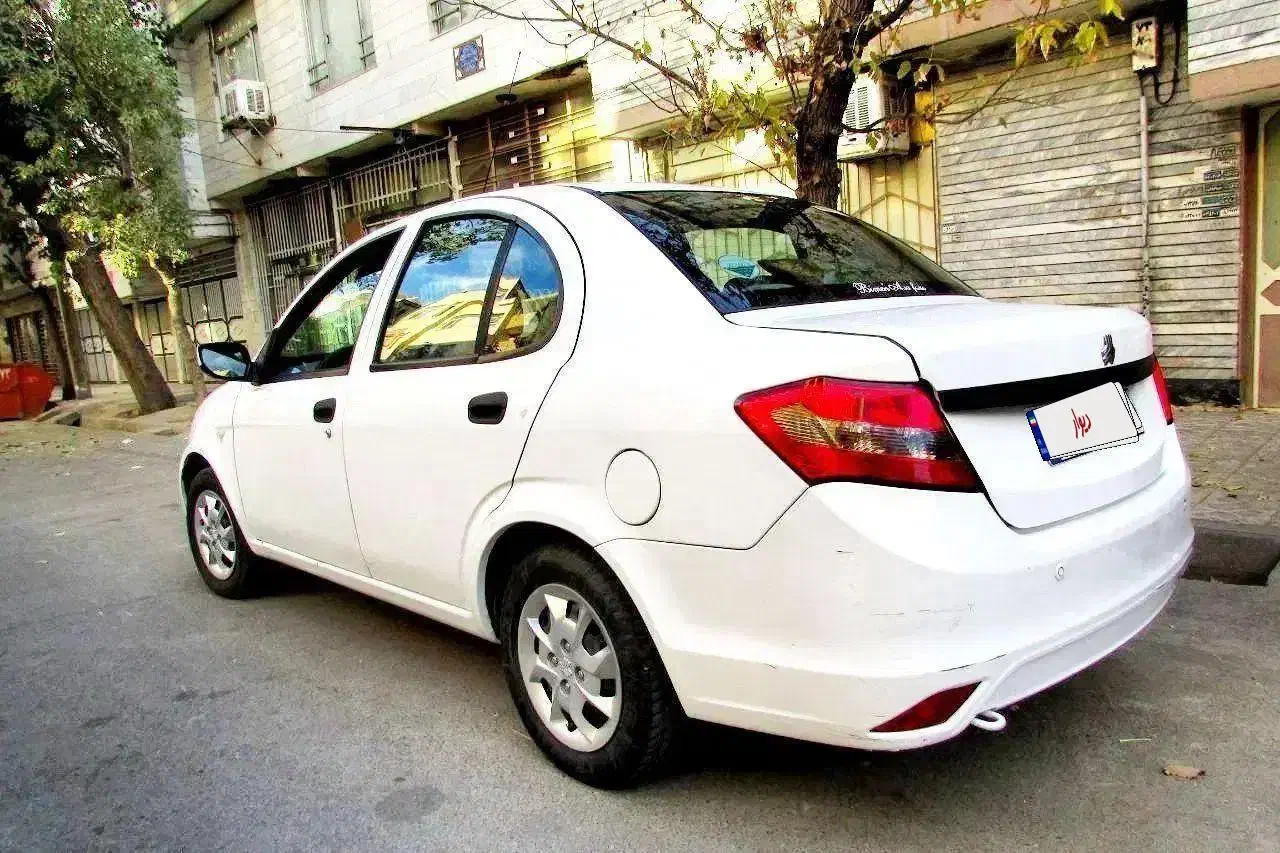 ساینا ۹۸|خودرو سواری و وانت|مشهد, ایثار|دیوار