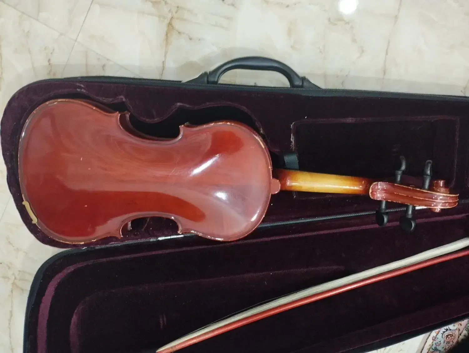 ویولون سایز 4/4|ویولن|سنندج, |دیوار