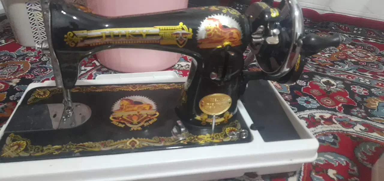 چرخ خیاطی|چرخ خیاطی و ریسندگی|نهاوند, |دیوار