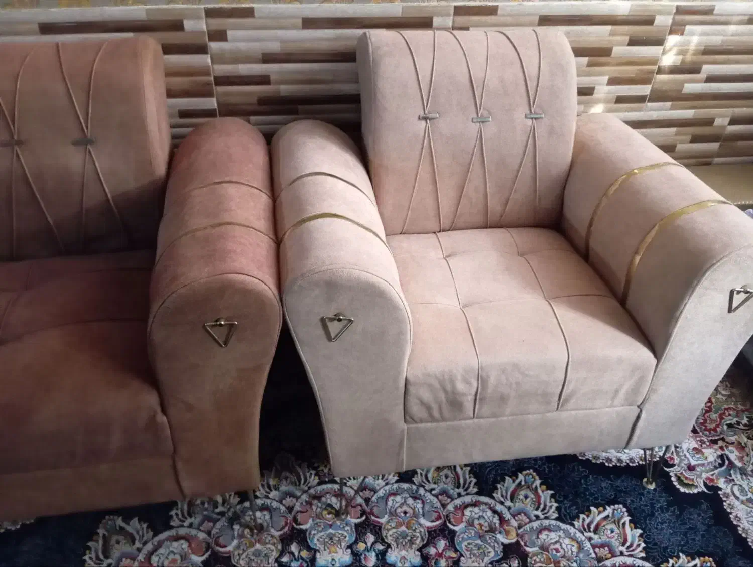 مبل چستر دو رنگ|مبلمان خانگی و میز عسلی|تربت جام, یحیی آباد|دیوار