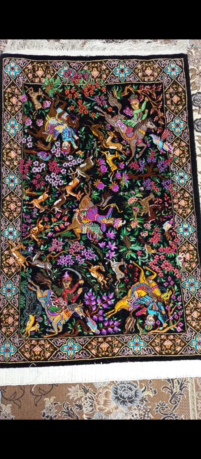 زرچارک|فرش|قم, سراجه (۱۵ خرداد)|دیوار