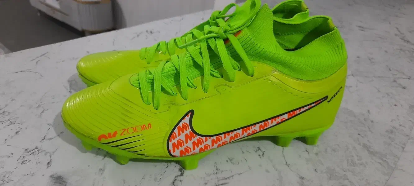 کفش چمن اصلی|کیف، کفش، کمربند|مشهد, موعود|دیوار