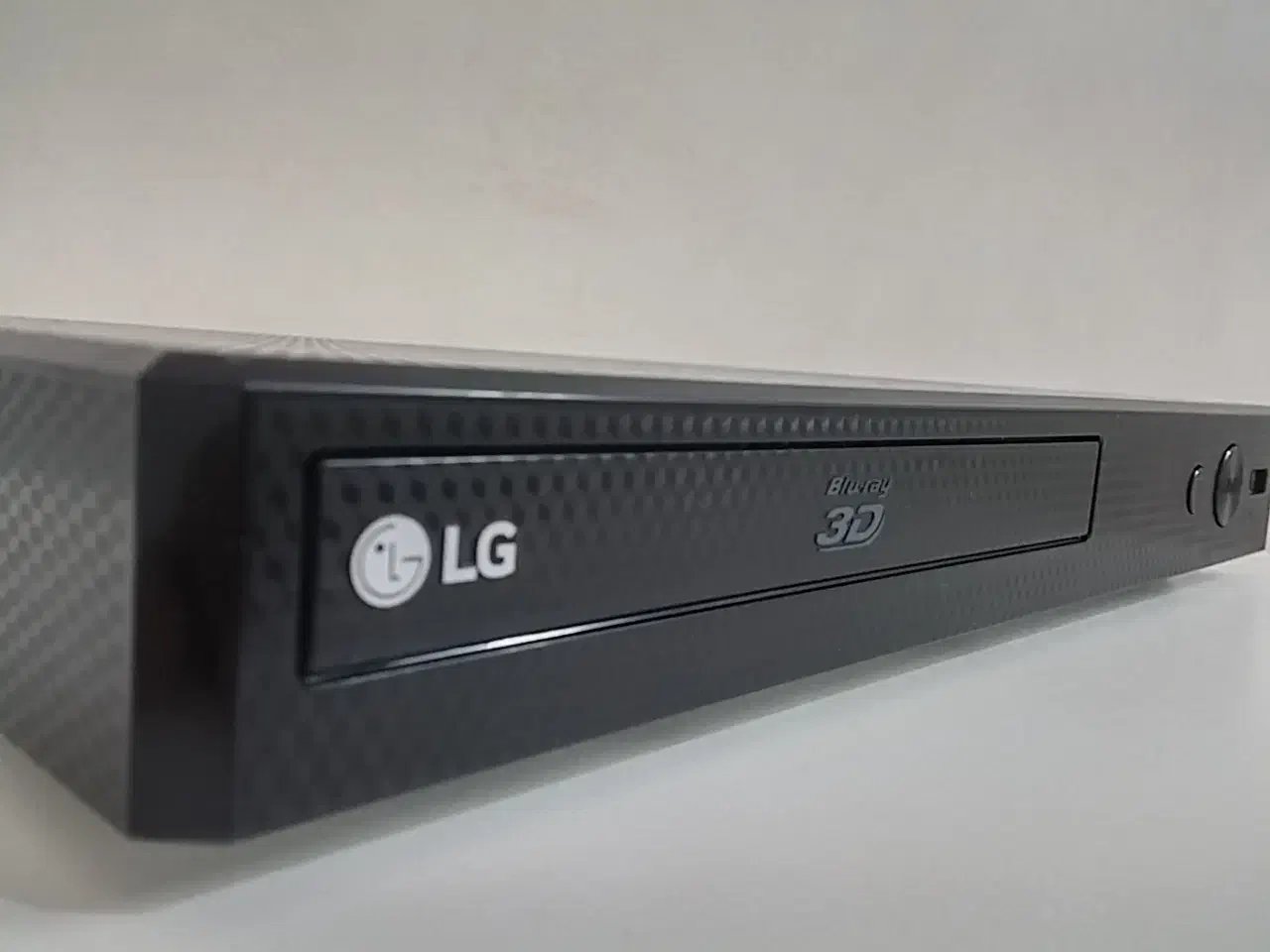 دستگاه بلوری 3D الجی مدل BP 450|پخشکننده DVD و ویدیو|تهران, جوادیه|دیوار