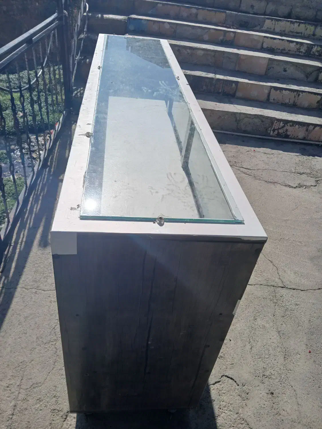 ویترین 2متر ام دی اف اصلی سالم|بوفه، ویترین، کنسول|سردشت, |دیوار