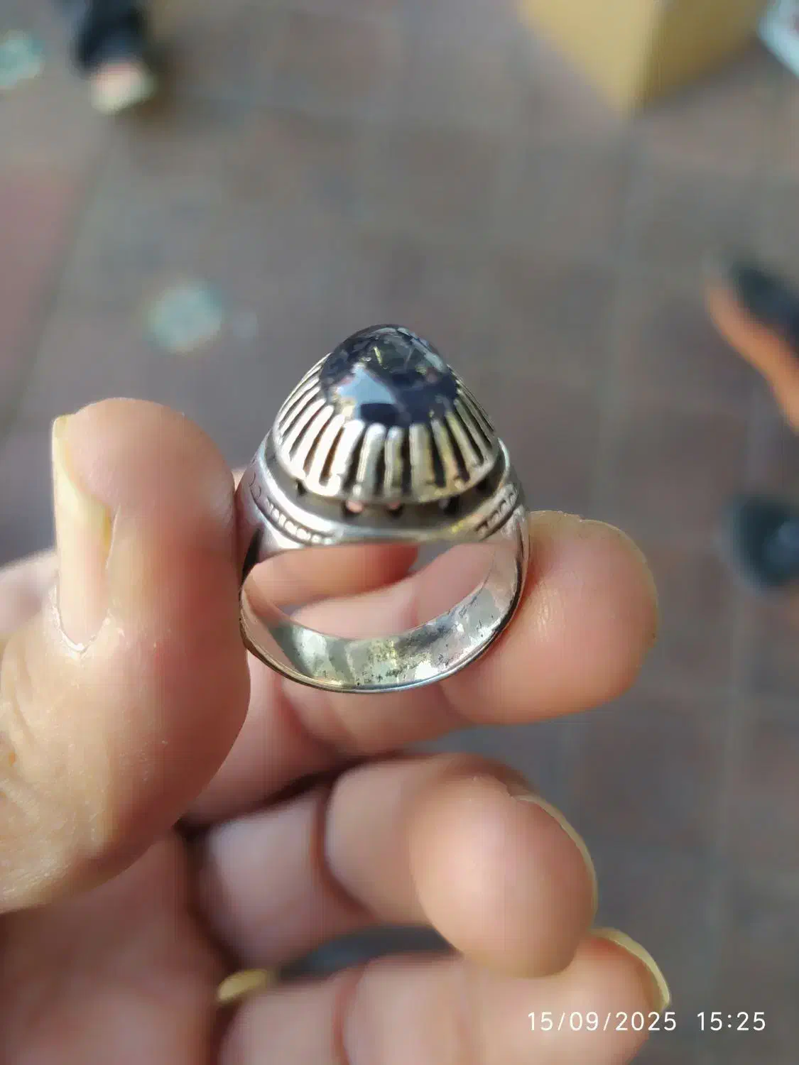 یک عدد انگشتر یاقوت کهنه اصل|جواهرات|آفتاب, |دیوار