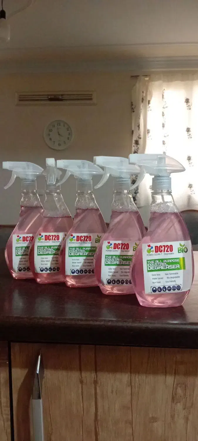 اسپری قوی چربی زدا و سفید کننده|مواد شوینده و دستمال کاغذی|تهران, امام زاده حسن|دیوار