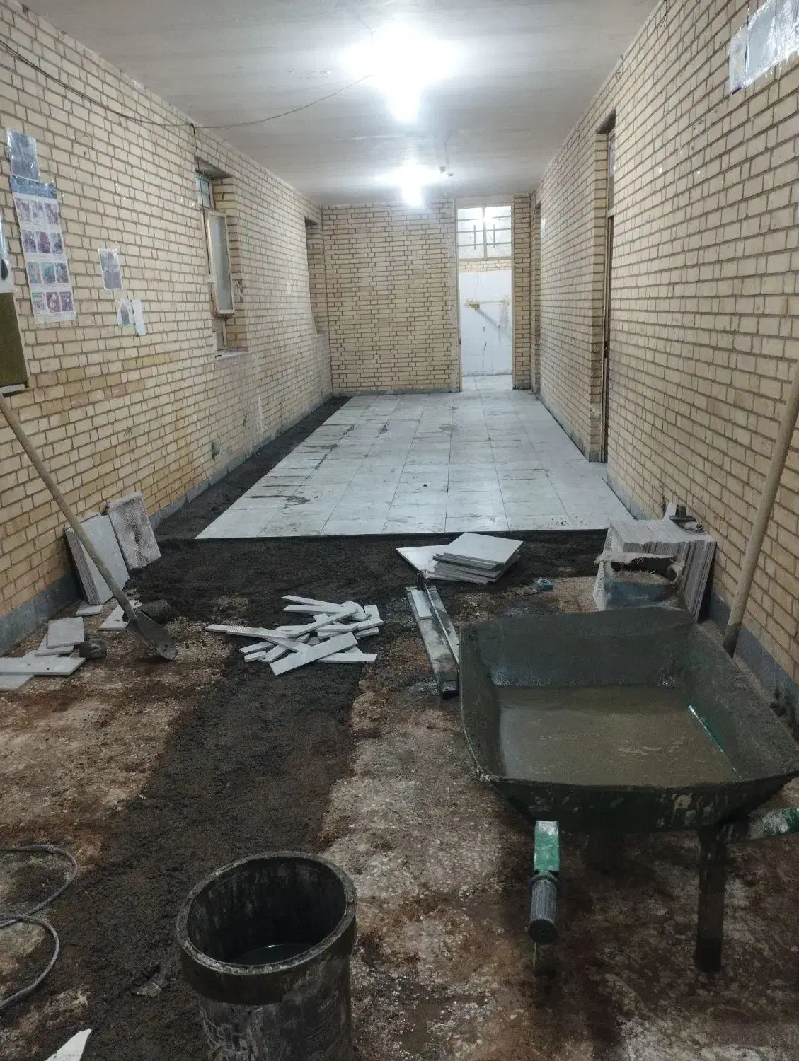 لوله کشی آب وفاظلاب کاشی سرامیک بنایی خورده کاری|خدمات پیشه و مهارت|شاهینشهر, عطار|دیوار