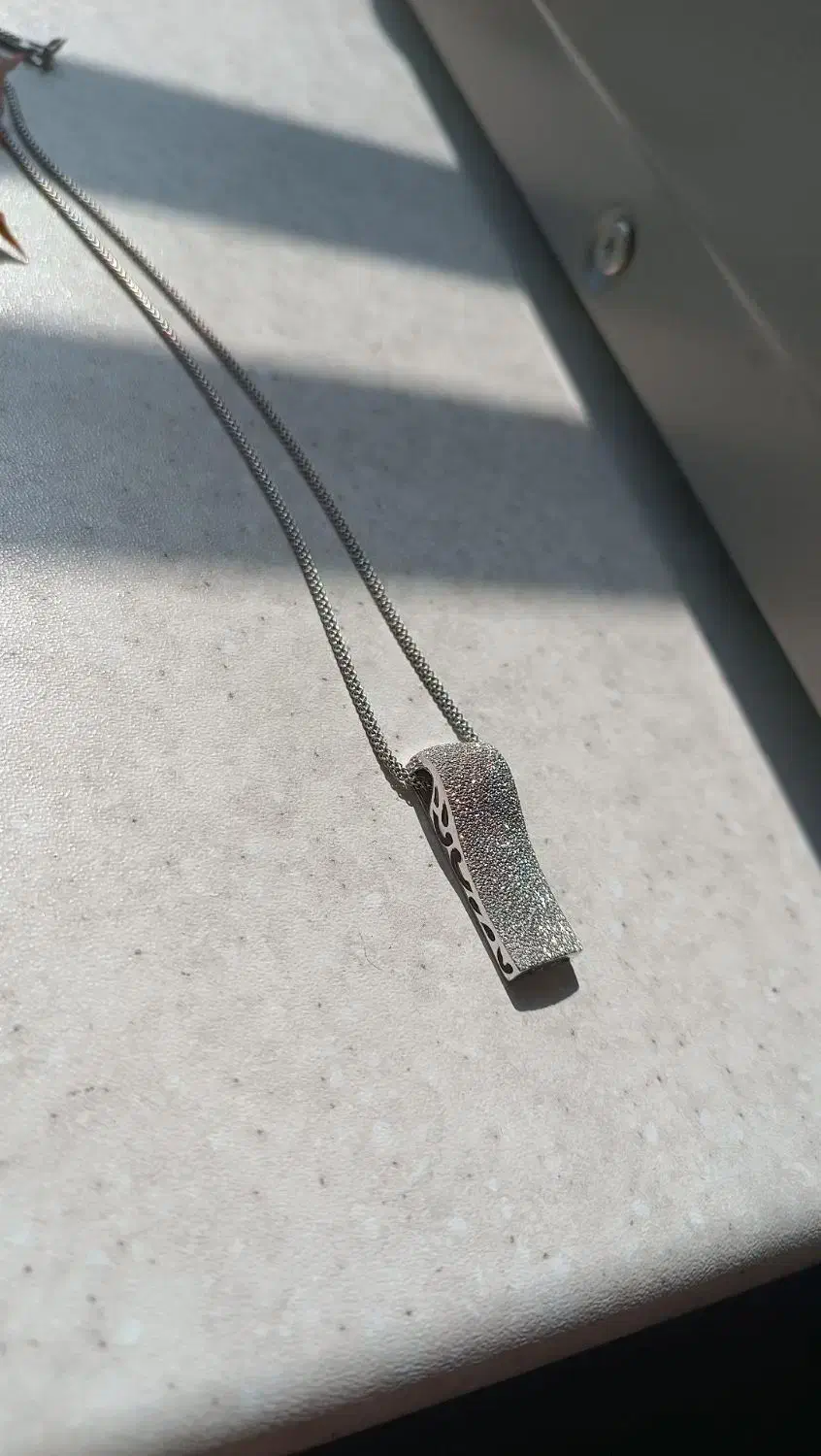 طلا سفید 200 بالای تابلو|جواهرات|اراک, |دیوار