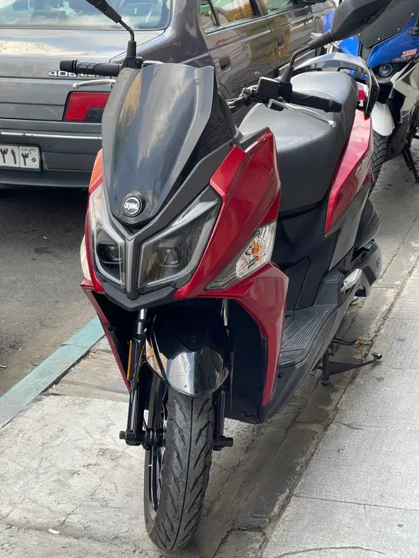 j200|موتورسیکلت|اسلام‌شهر, شهرک مفیدی|دیوار