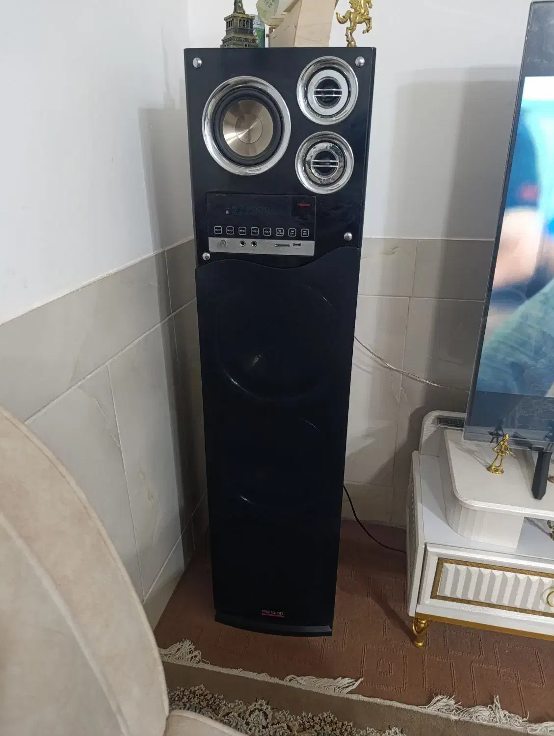 باند2تایی|سیستم صوتی خانگی|تربتحیدریه, حسنی بالا|دیوار