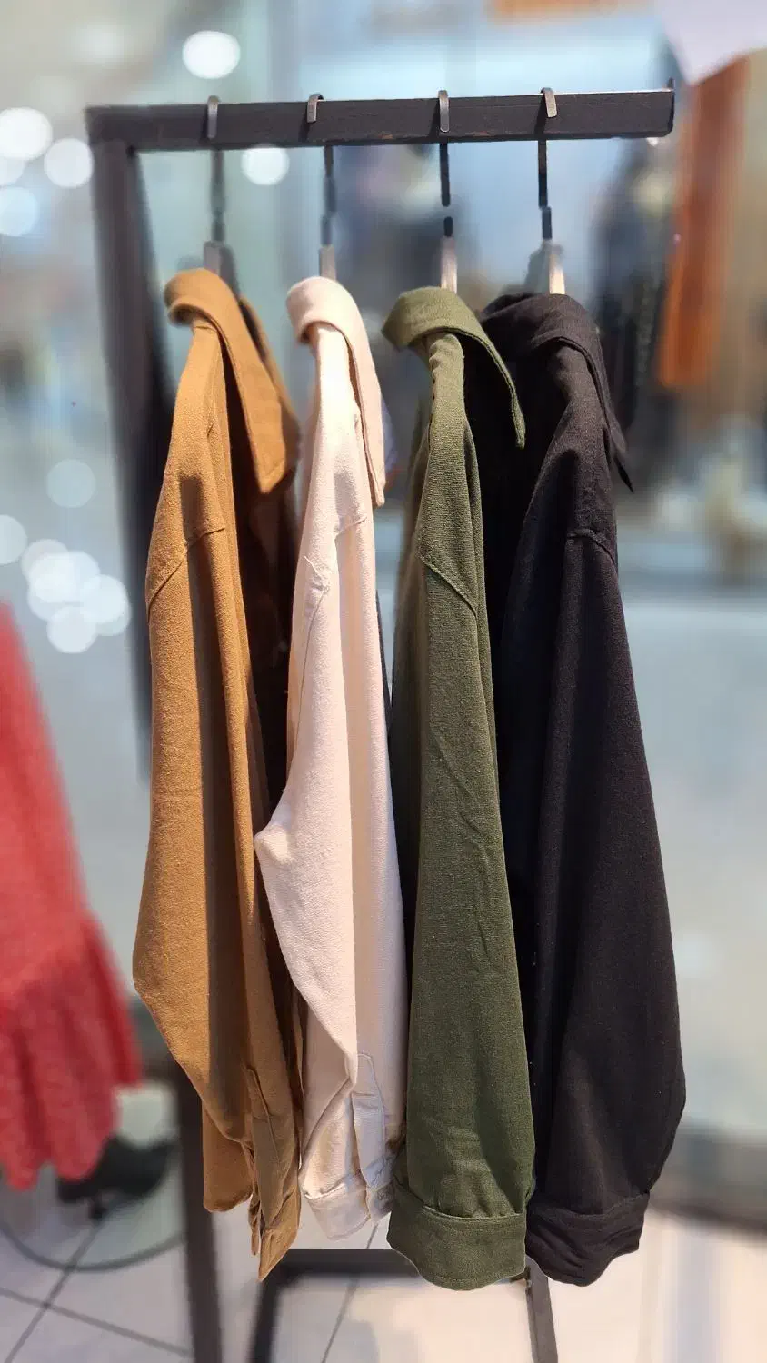 رگال  مانکن  یه مبلغ  نقد مابقی چک لباسها میفروشم|فروشگاه و مغازه|بندرعباس, |دیوار