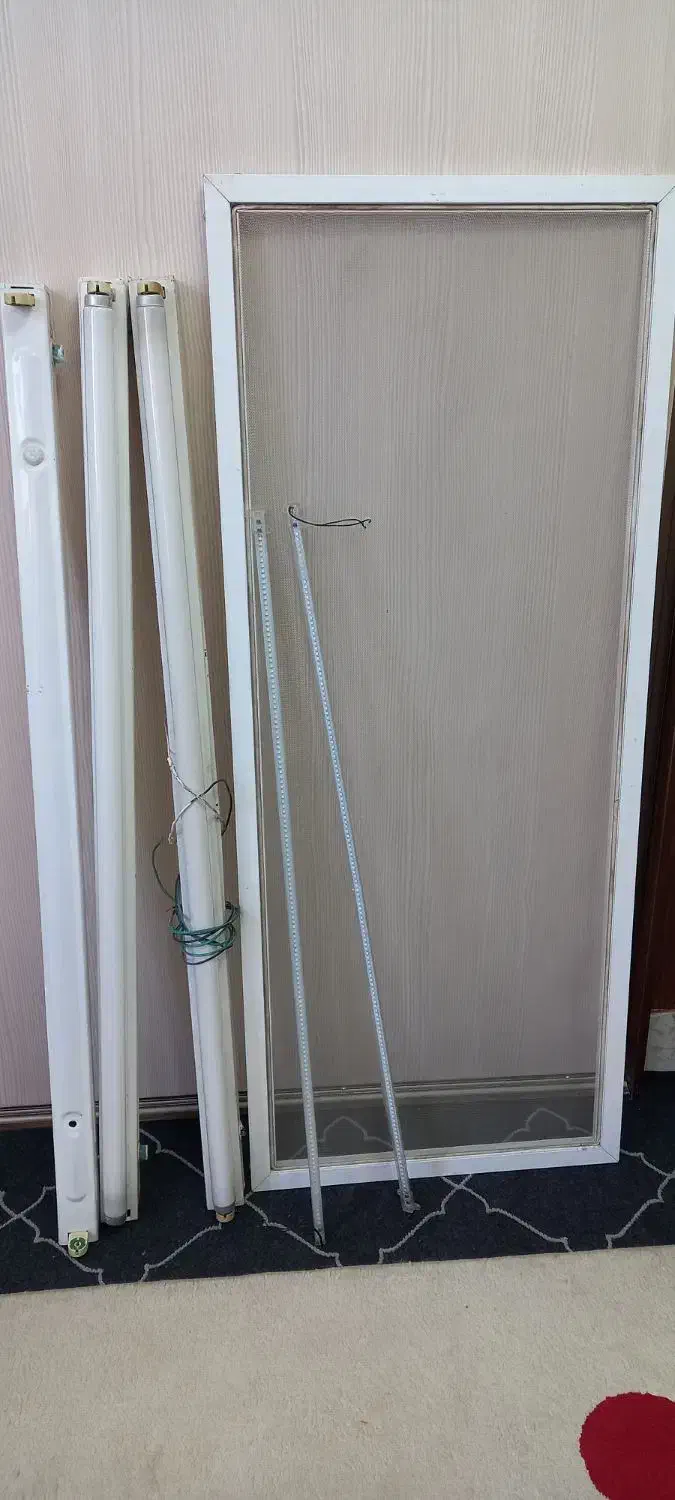 لامپ مهتابی سالم|لامپ و چراغ|زنجان, |دیوار