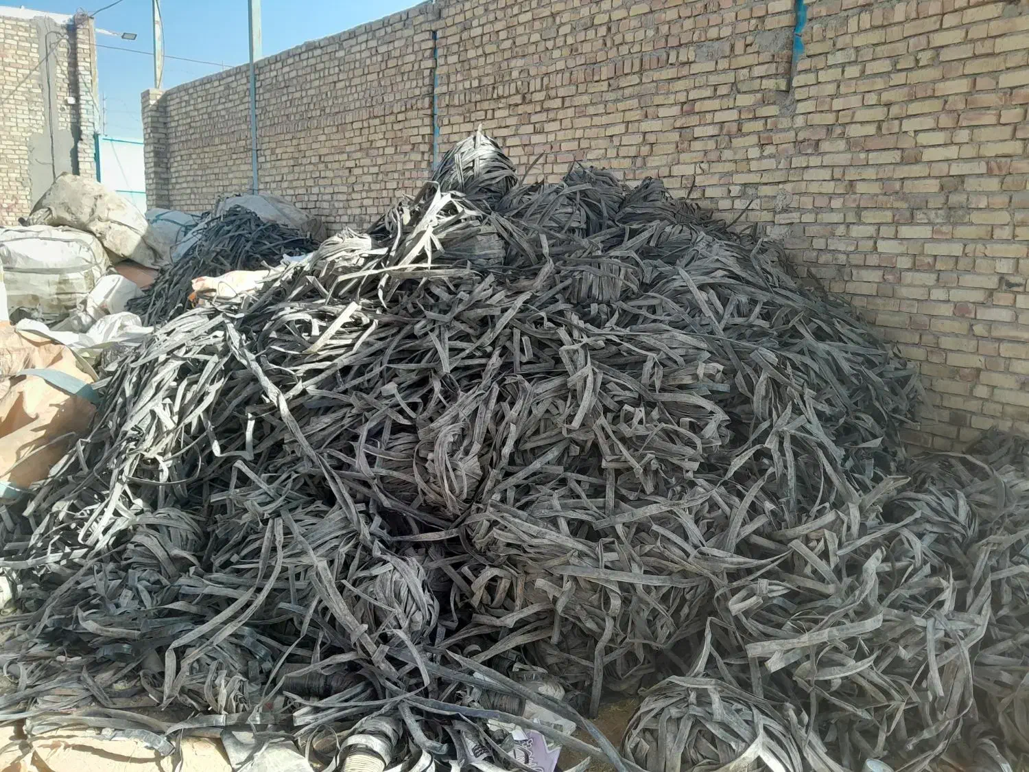 خرید ضایعات نوارتیپ و قطرهای|خدمات باغبانی و درختکاری|تربت جام, شاهد|دیوار