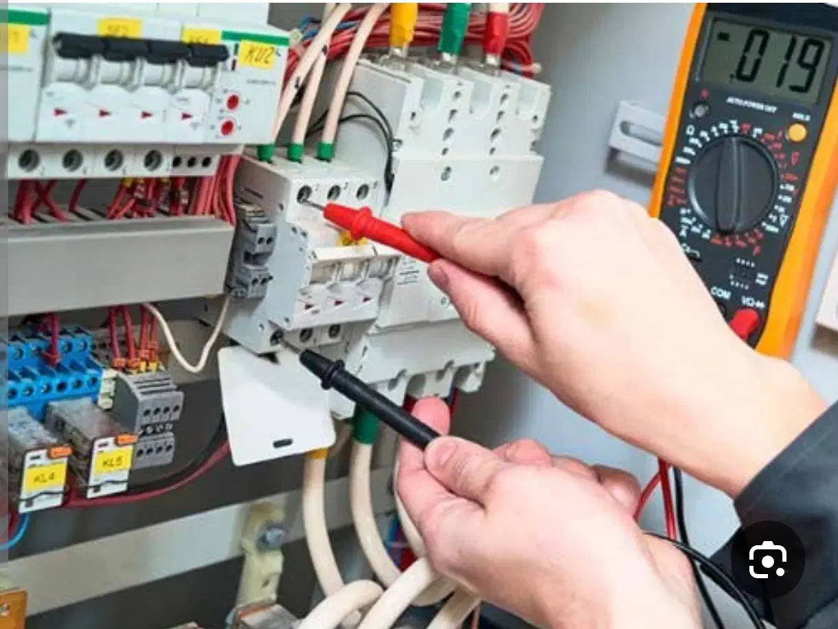 کلیه امور برق ساختمان وصنعتی.وتاسیسات|خدمات پیشه و مهارت|بیضا, |دیوار