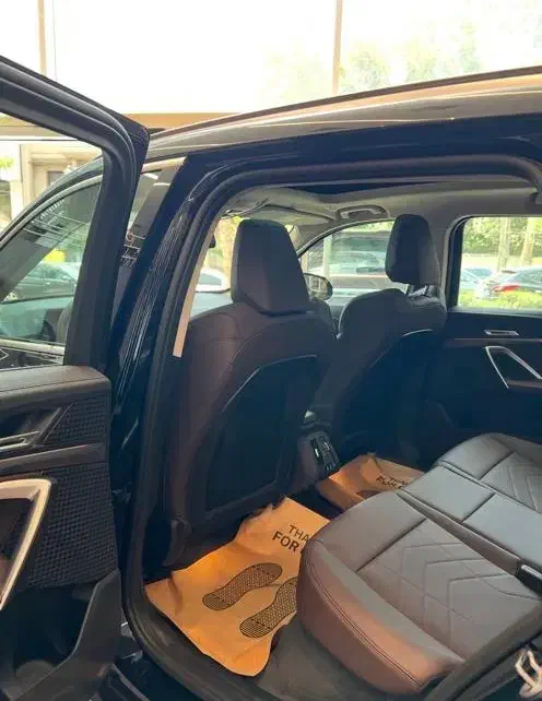 Bmw ix1 بلک کربن|خودرو سواری و وانت|تهران, ازگل|دیوار