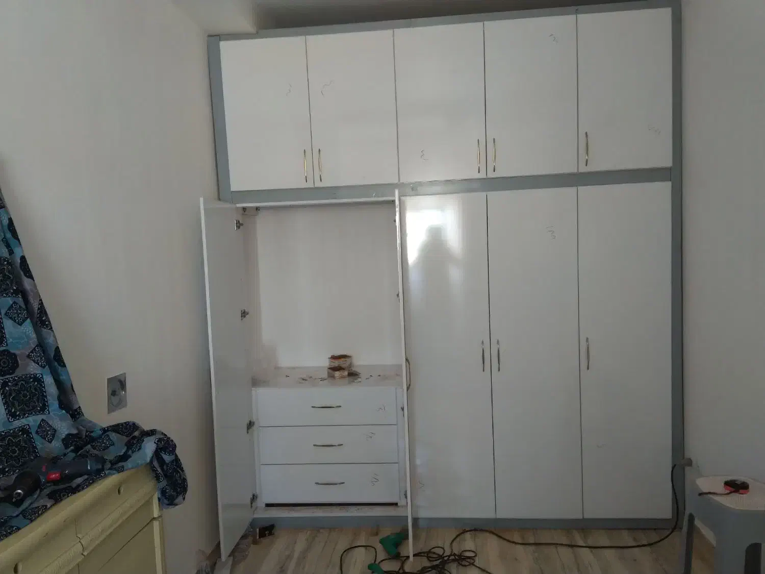 کمد دیواری و کابینت|خدمات پیشه و مهارت|اردبیل, |دیوار