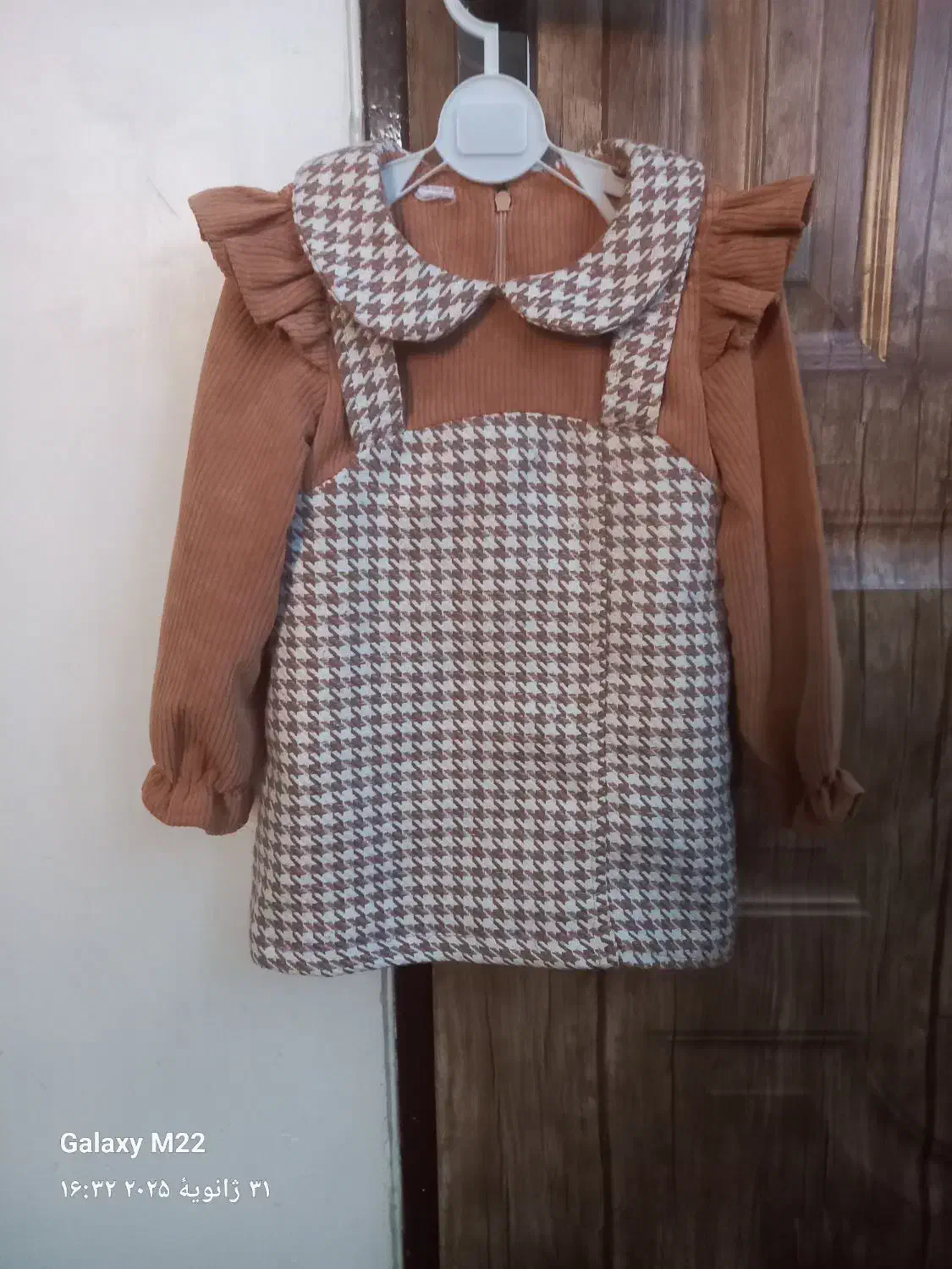 پیراهن مخمل کبریتی درحدنو|کفش و لباس بچه|لالجین, |دیوار