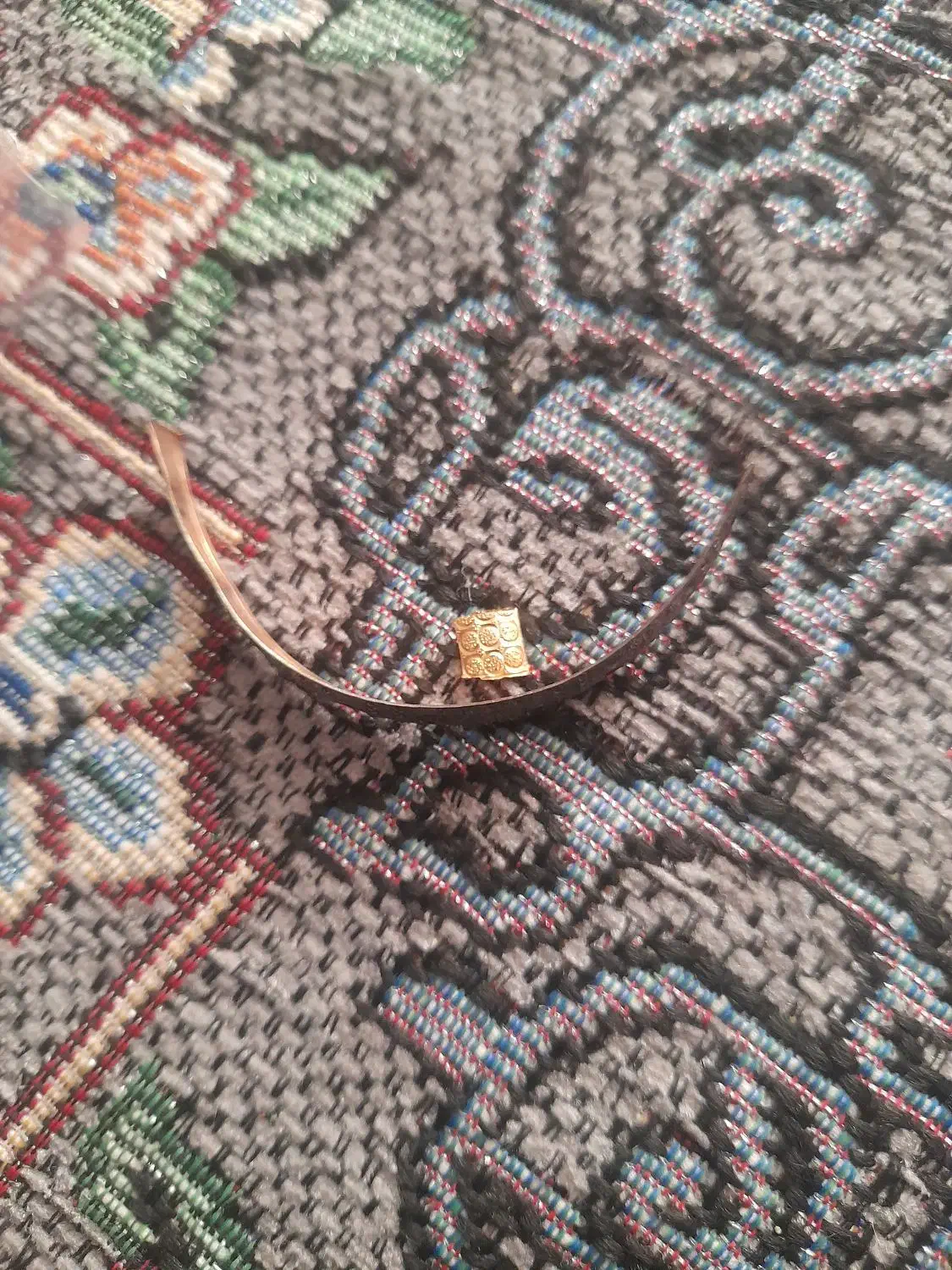 یه تیکه طلا شکسته|جواهرات|بروجرد, |دیوار