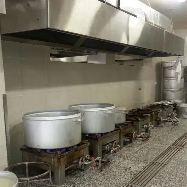 استخدام نیروی ظرفشور خانم|استخدام سرایداری و نظافت|سمنان, |دیوار