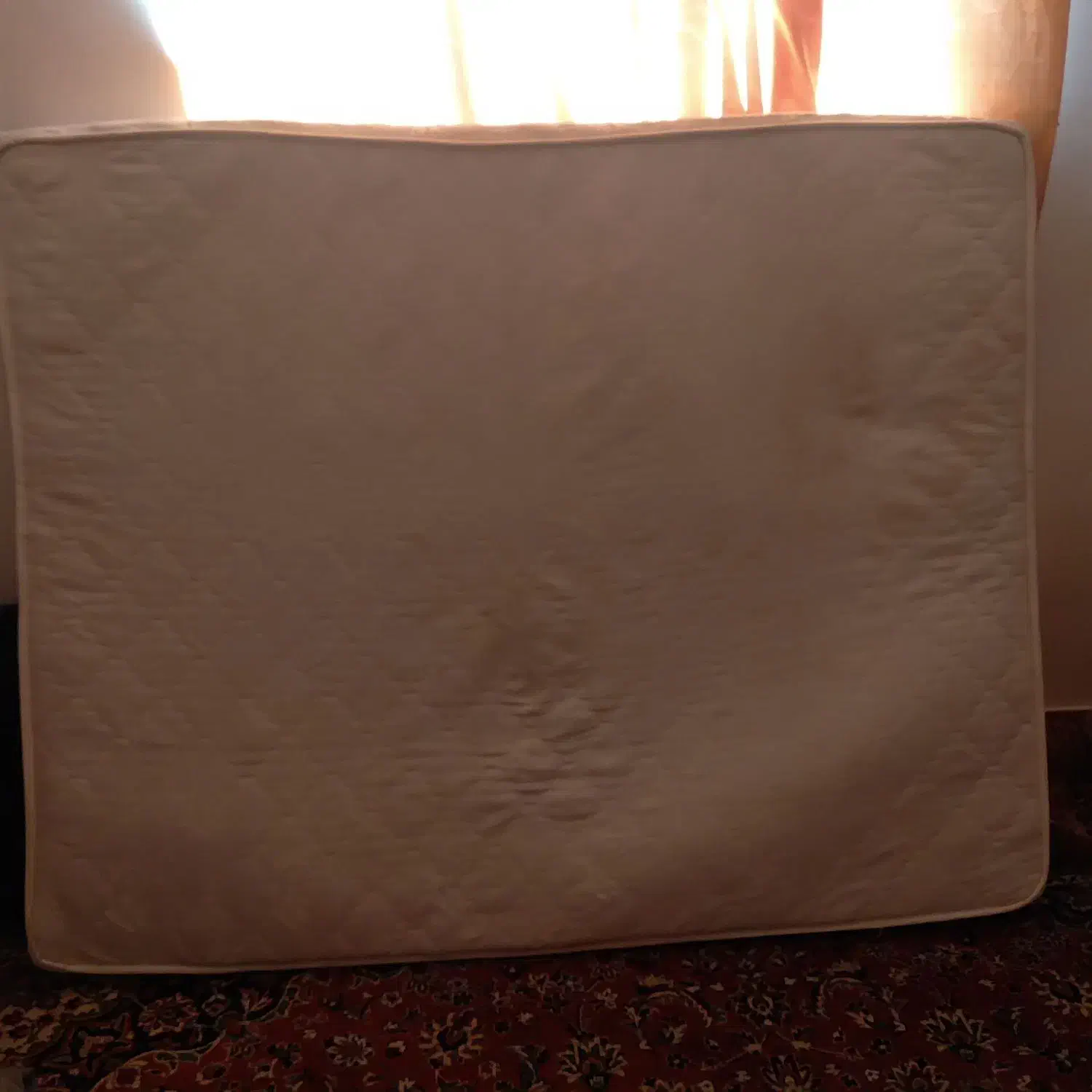 تشک دونفره|تشک تختخواب|شیروان (خراسان), |دیوار