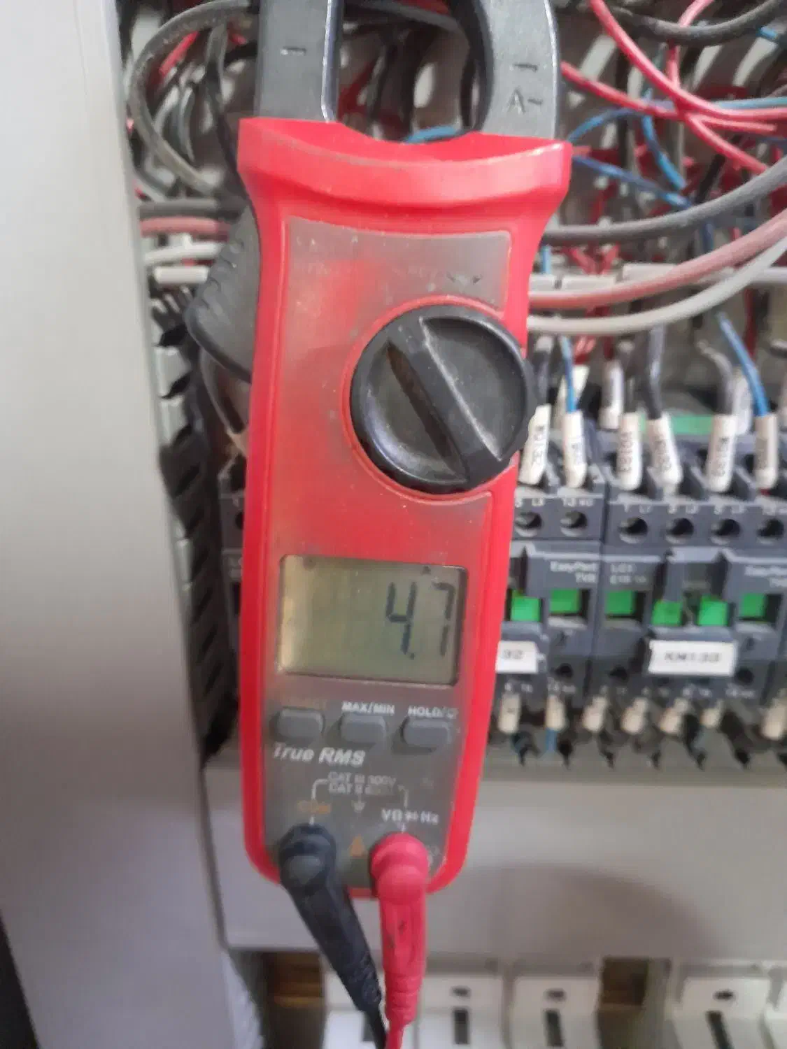 مونتاژ انواع تابلو برق های صنعتی و مسکونی|خدمات پیشه و مهارت|کرج, کمالشهر|دیوار