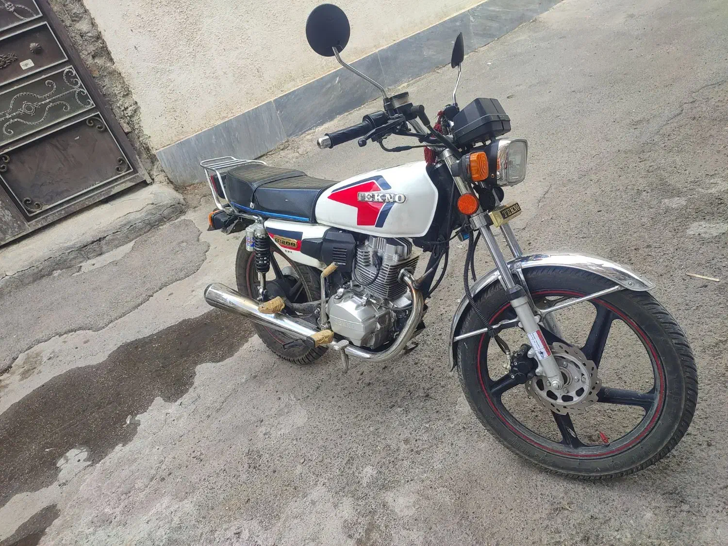 فوری موتور ۲۰۰ تکنو ترح سیبی ۱۴۰۳ فقط ۷۰۰کار|موتورسیکلت|مشگین شهر, |دیوار