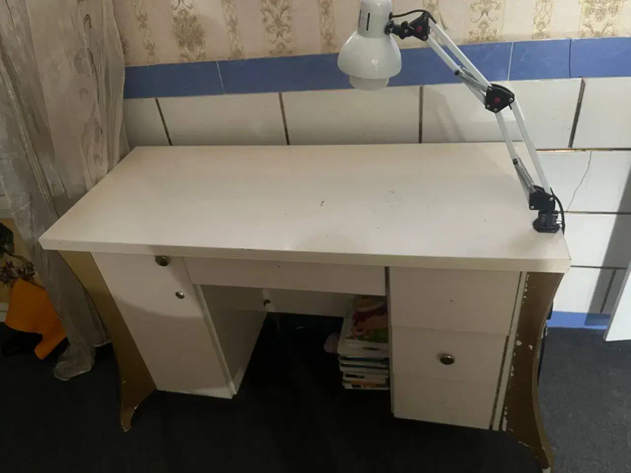 میز تحریر|میز تحریر و کامپیوتر|خرمشهر, |دیوار