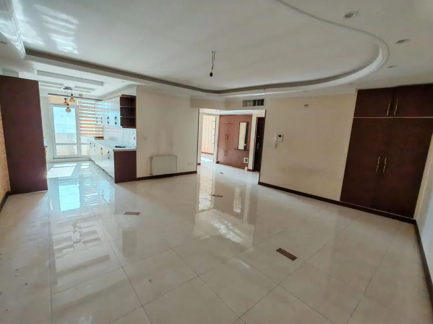 اجاره واحد ۸۲ متری فول امکانات پیروزی شکوفه