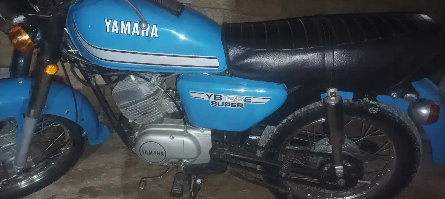 یاماها 125|موتورسیکلت|ایوان, |دیوار