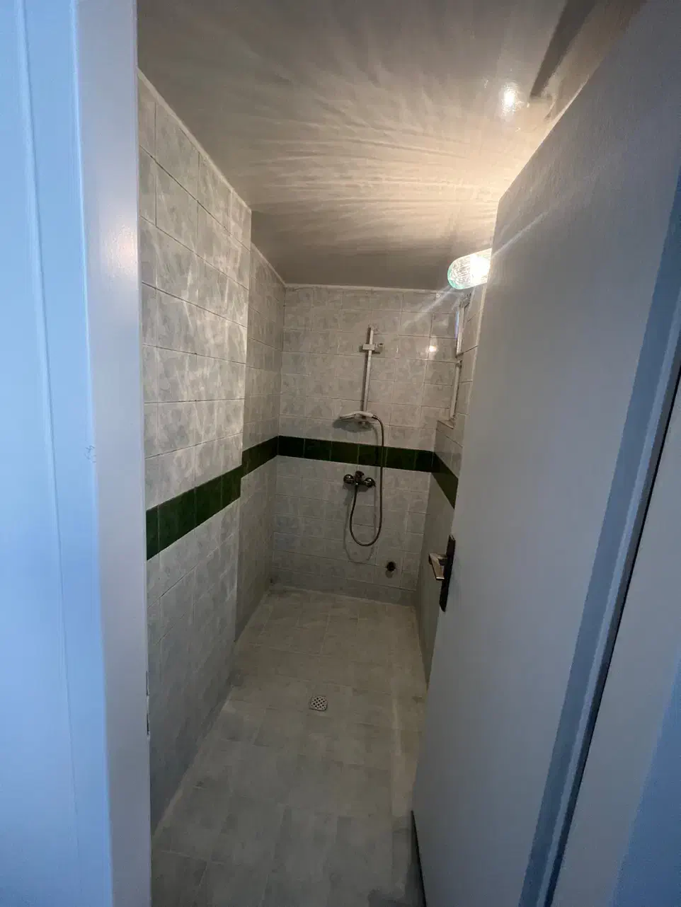 ۵۰متر پارکینگ دار دکتر هوشیار