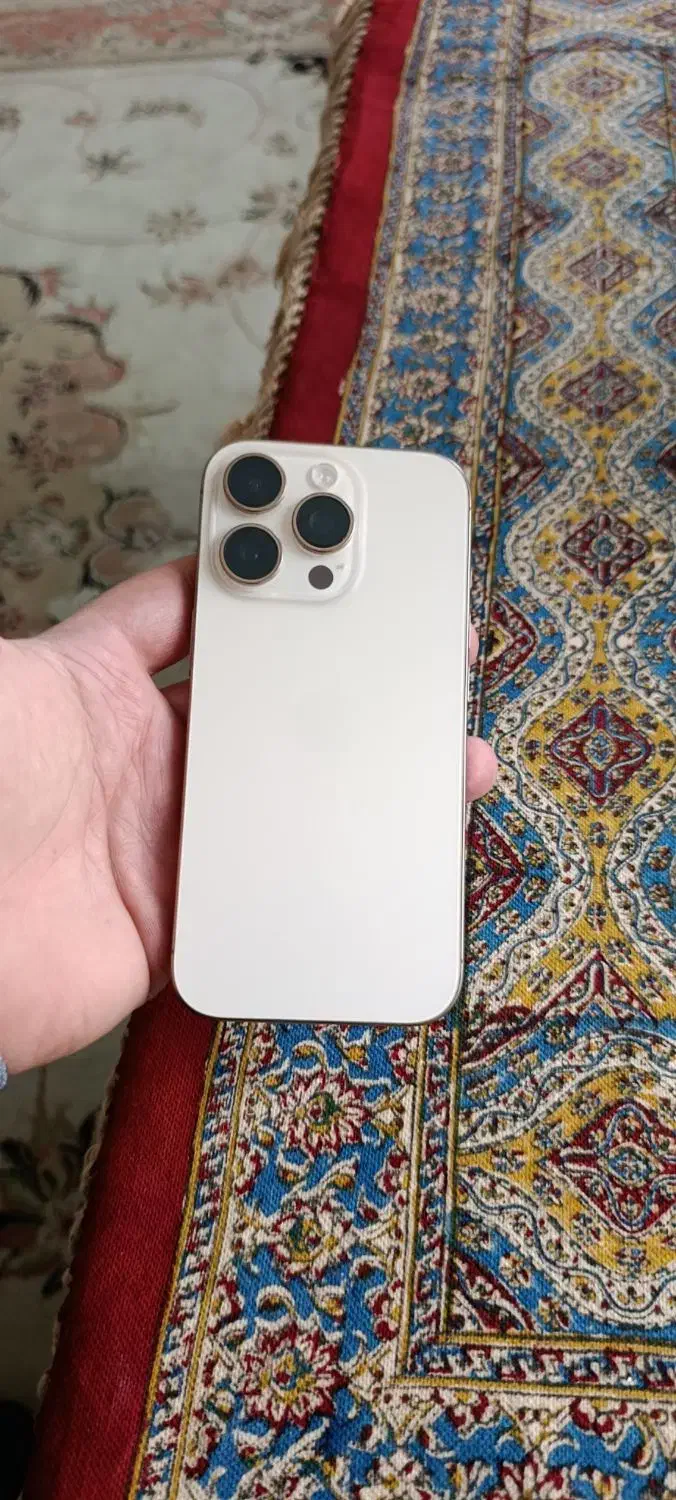 اپل ip 16 pro|موبایل|اصفهان, بهارستان|دیوار