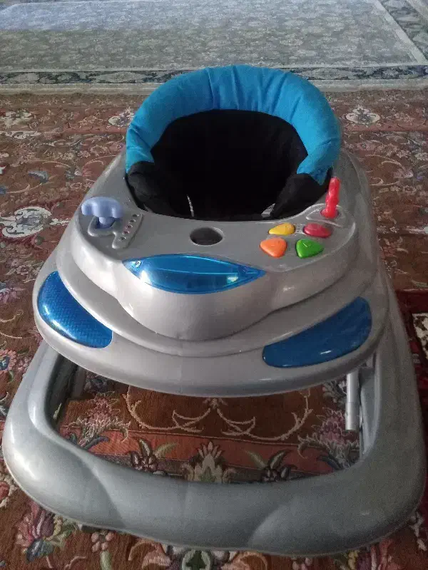 رورئک|اسباب و اثاث بچه|کنگاور, |دیوار