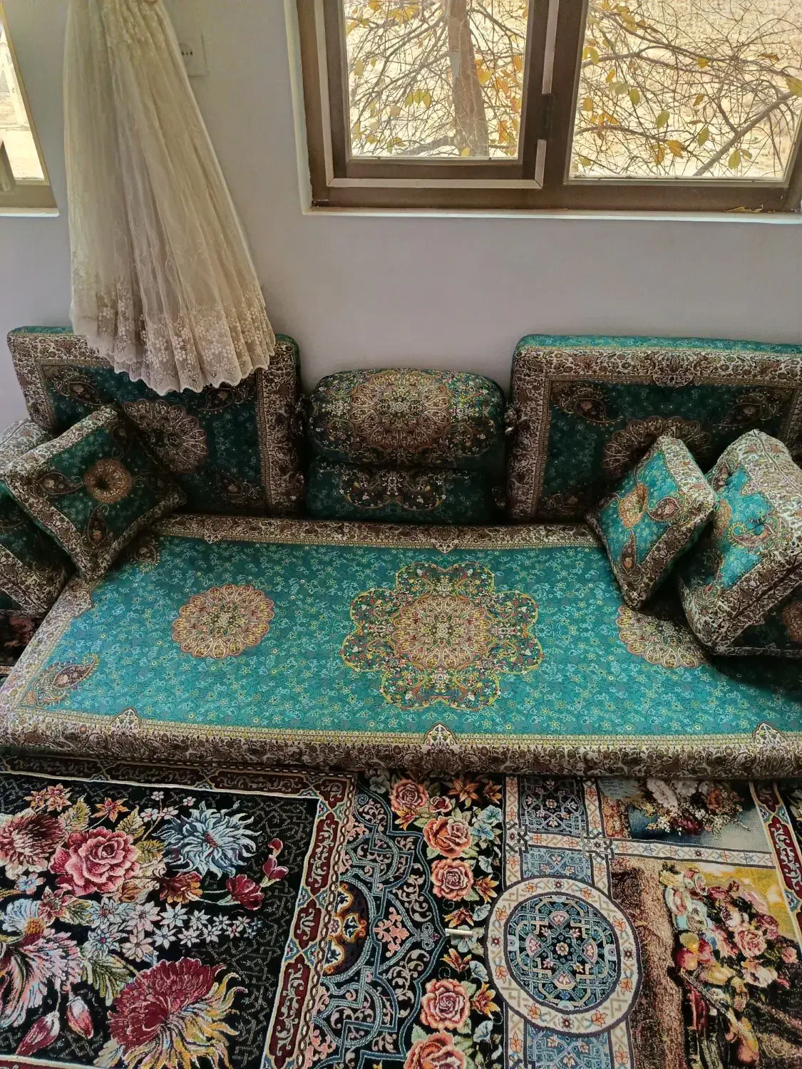 تشک شاه نشین|مبلمان خانگی و میز عسلی|فیروزکوه, |دیوار