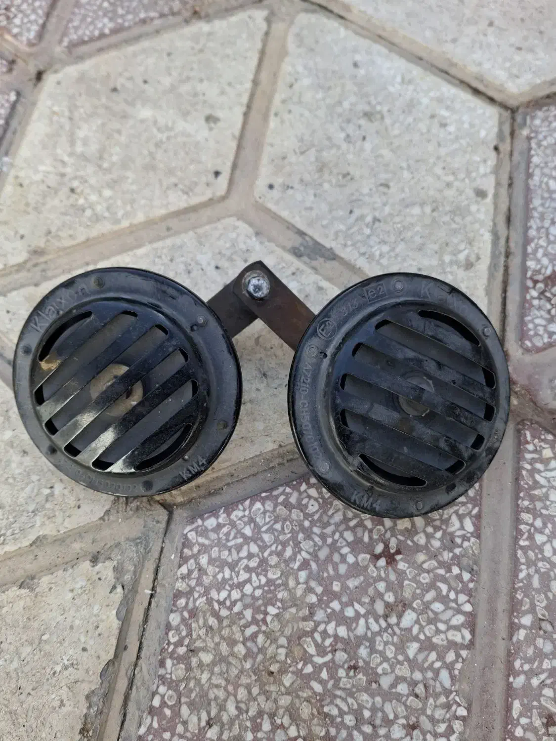 بوق،اگزوز،کمک فنر|قطعات یدکی و لوازم جانبی|شیراز, پودنک|دیوار