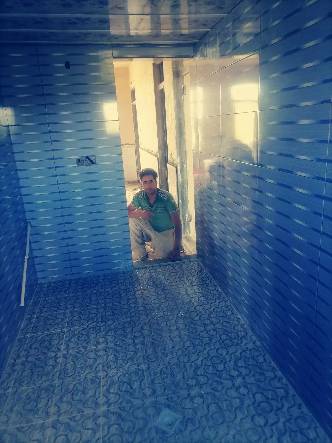 کاشیکاری وتعمیرات|خدمات پیشه و مهارت|سراجو, |دیوار