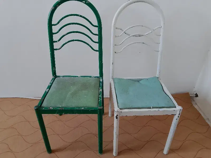 دو عدد صندلی|صندلی و نیمکت|سبزوار, چهارراه فرودگاه|دیوار