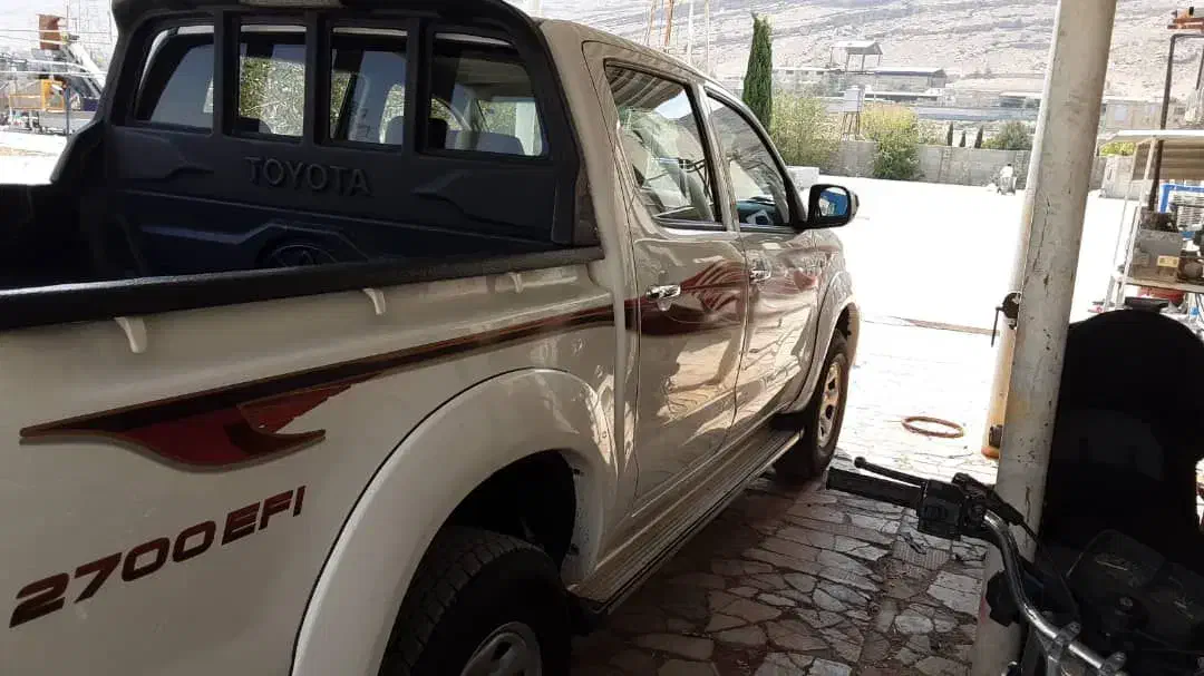 تویوتا هایلوکس 2010|خودرو سواری و وانت|شیراز, شهرک کوثر|دیوار