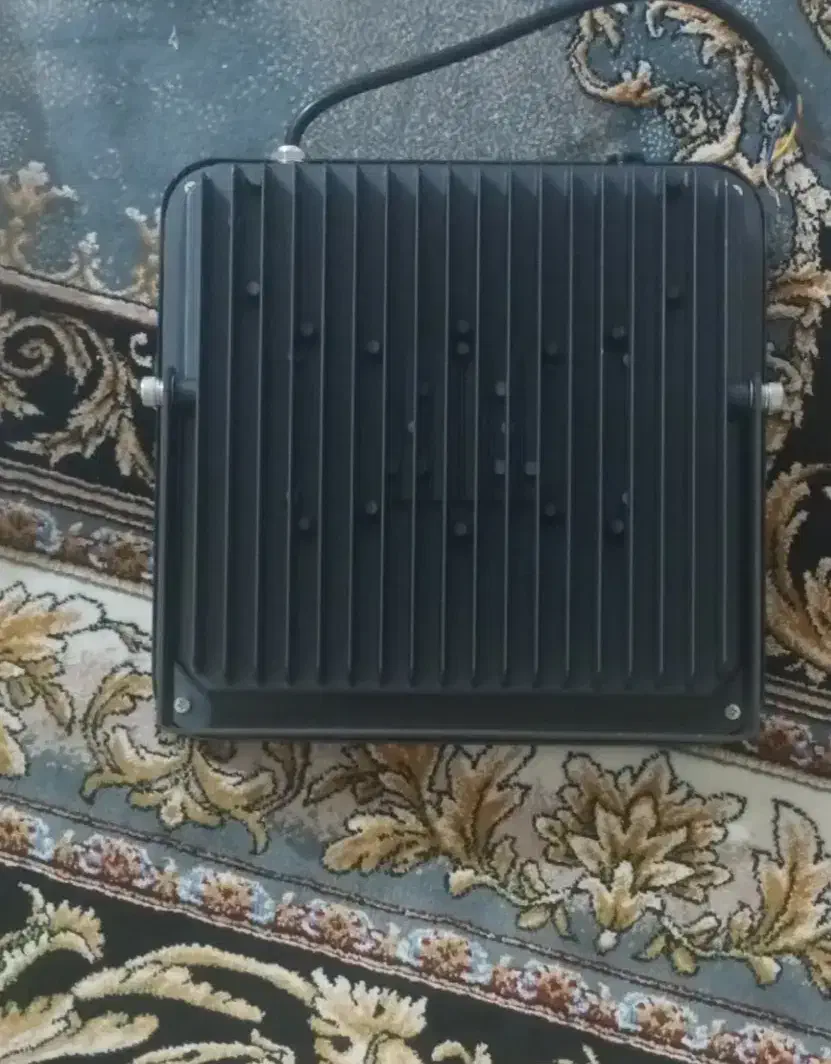 چراغ پروژکتوری اوپال Eco|لامپ و چراغ|قرچک, مهدیه|دیوار