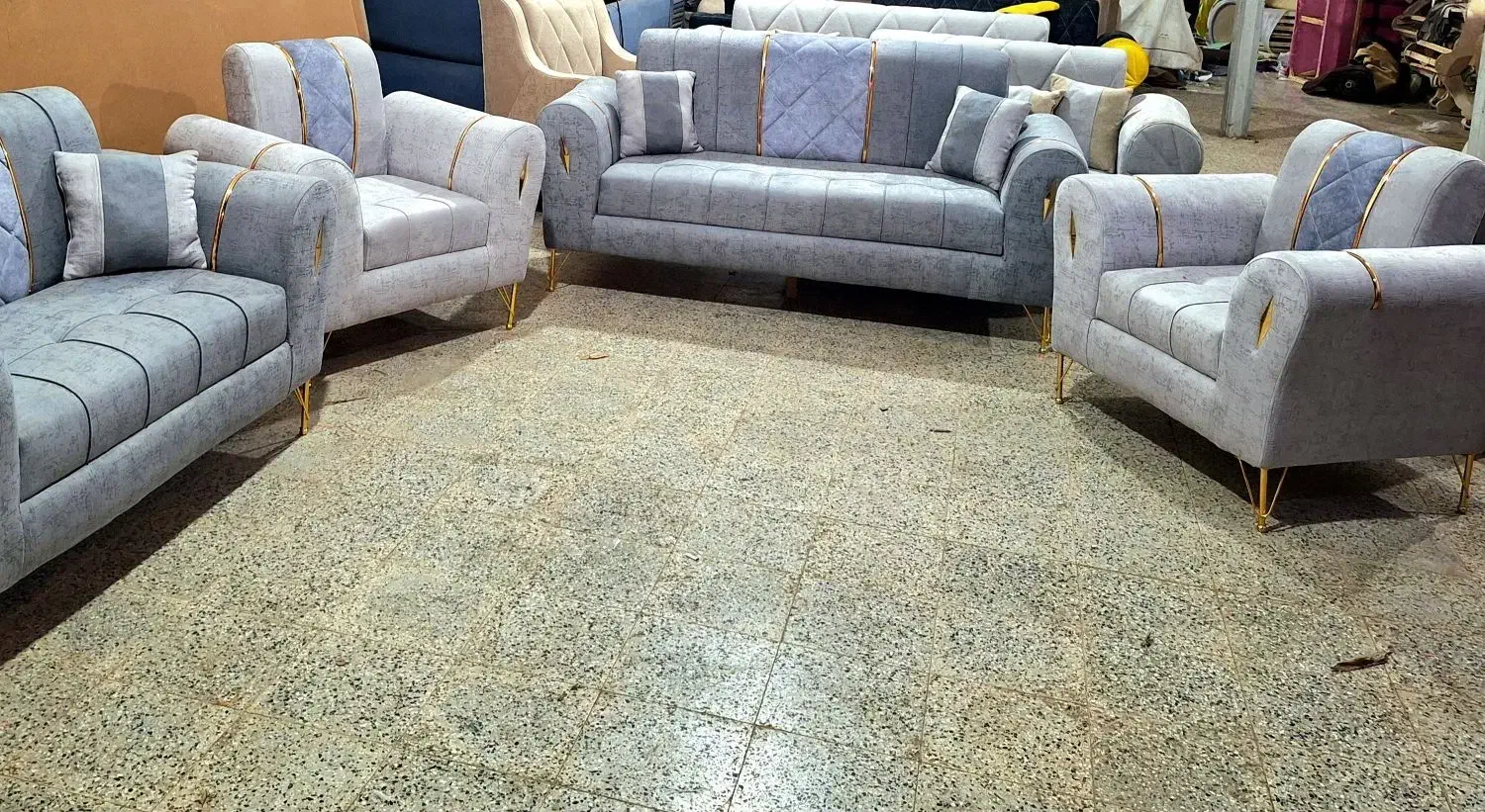 فقط ۲۵ میلیون|عمدهفروشی|تربتحیدریه, آغوی|دیوار