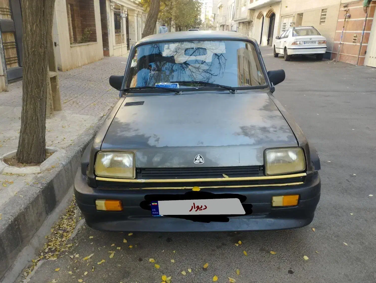 پی کی مدل ۸۲ بی رنگ|خودرو سواری و وانت|قزوین, |دیوار